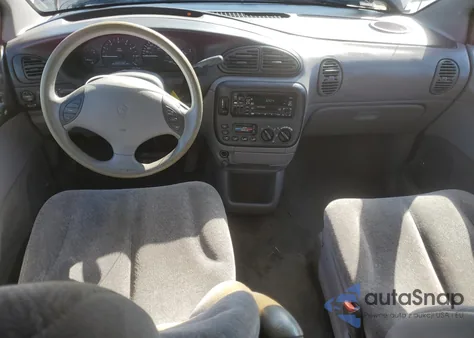 1999 Plymouth Grand Voyager Se z USA, uszkodzony, nr VIN 1P4GP44G6XB820196